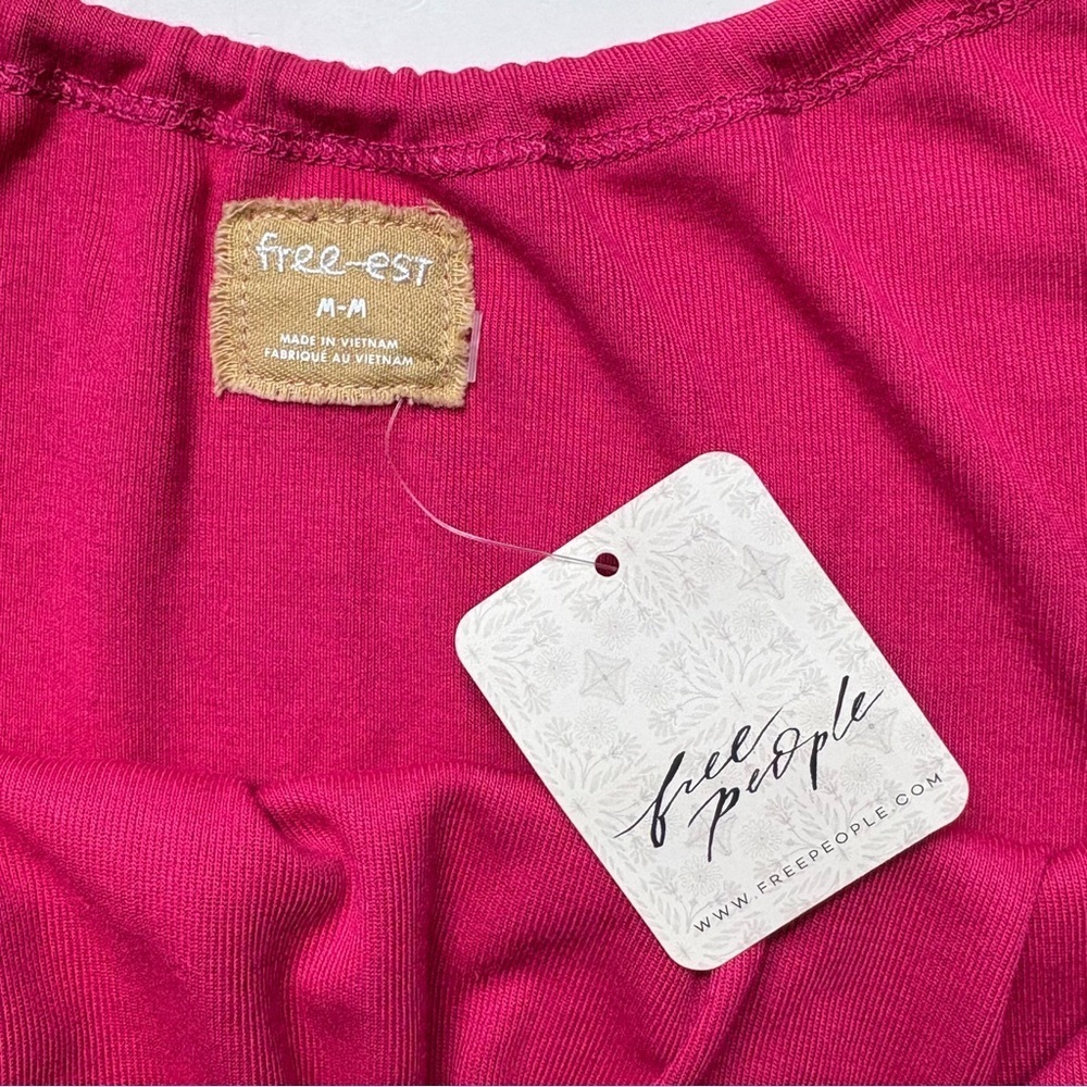 NWT Free People Good Feels Tunic Top Size M in Love Potion Vibrant Pink - Picture 11 of 14